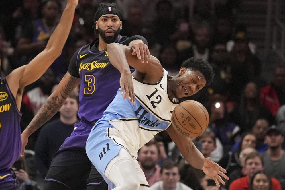 崭露头角的 崭露头角的